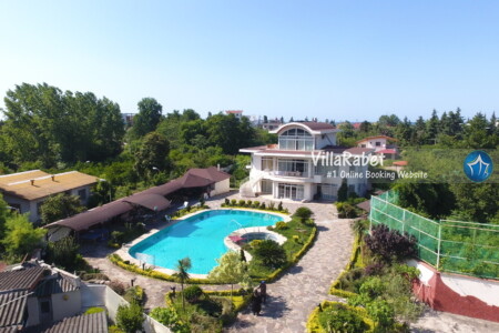 اجاره ویلای استخردار لوکس در نزدیکی نمک آبرود