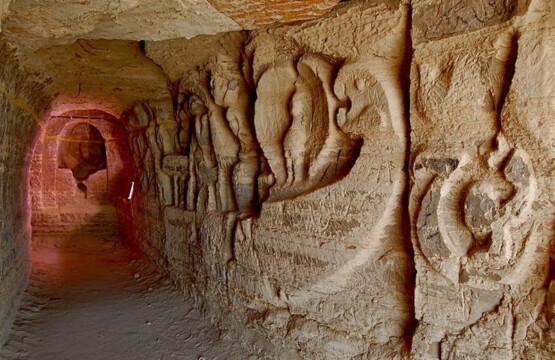 غار خربس قشم-غار خربس کجاست-فاصله غار خربس تا قشم-غار خربس جزیره قشم-غار خربس در قشم-غارهای خربس قشم۱