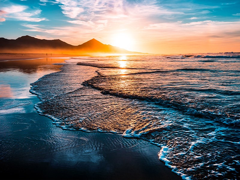 جزیره هنگام قشم- جزیره هنگام کجاست- جزیره هنگام در قشم-محل اقامت در جزیره هنگام-چگونه به جزیره هنگام برویم-تصاویر جزیره هنگام-