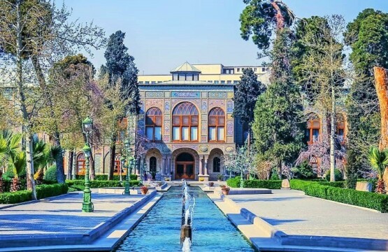 کاخ گلستان کجاست- آدرس کاخ گلستان- کاخ گلستان تهران-موزه کاخ گلستان-ساعت بازدید کاخ گلستان-قیمت بلیط ورودی کاخ گلستان- کاخ گلستان
