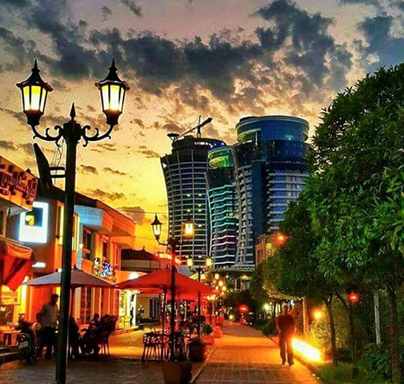 پیاده روی متل قو نمای برج