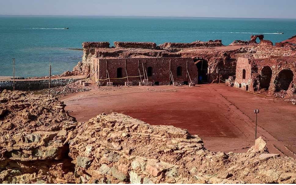 قلعه پرتغالی های قشم- قلعه پرتغالی ها قشم- قلعه پرتغالی ها در قشم- قلعه پرتغالی ها کجاست- قلعه تاریخی پرتغالی ها قشم- قلعه پرتغالی ها در جزیره قشم