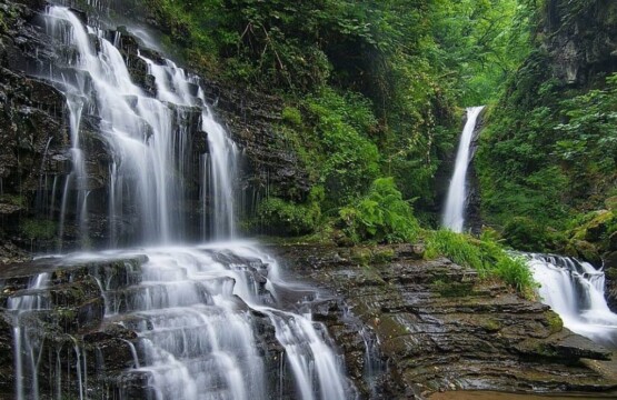 آبشار حویق کجاست ؟ تالش، استان گیلان، ویلارابط، اجاره‌ی ویلا در حویق تالش، تورهای گردشگری یک روزه آبشار حویق تالش (۲)