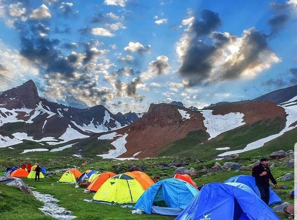 علم کوه صعود به علم کوه کلاردشت تور علم کوه بلندترین قله مازندران (۲)