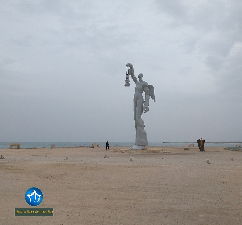 فانوس دریایی کلبه هور کیش-کلبه هور کیش-ساحل کلبه هور-کلبه هور در کیش-کلبه هور در جزیره کیش فانوس دریایی کلبه هور (۱)