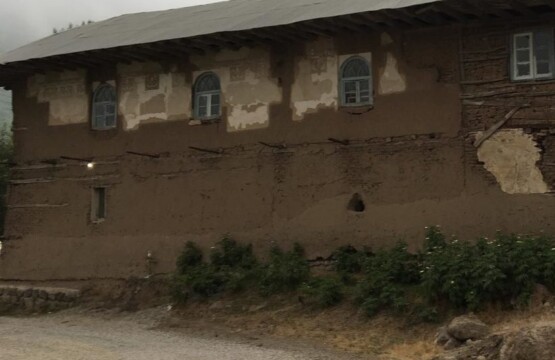 مسجد عباسیه آق اولر تالش ، استان گیلان، ویلارابط، اجاره‌ی ویلا در تالش، تورهای گردشگری یک روزه (۴)