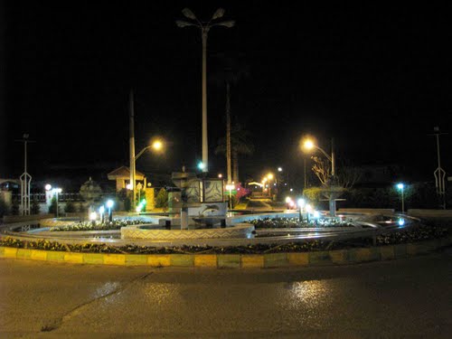 میدان اصلی شهرک لاکوده