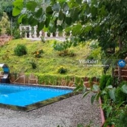 اجاره ویلا استخردار کلاردشت جنگلی حیاط دار بزرگ با استخر روباز در کلاردشت (1)