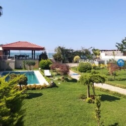 اجاره ویلا ساحلی استخردار لوکس در چالوس (1)