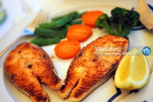 غذاهای دریایی شمال پخت غذای دریایی شمال، رستوران دریایی شمال ، سفر به شمال ، اجاره ویلا