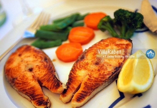 غذاهای دریایی شمال پخت غذای دریایی شمال، رستوران دریایی شمال ، سفر به شمال ، اجاره ویلا