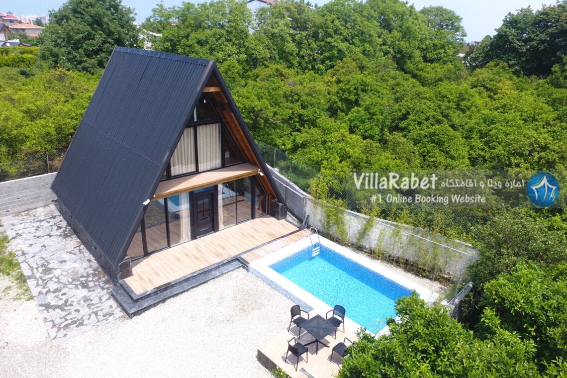 اجاره ویلای استخردار چوبی کلبه چوبی تنکابن استخردار